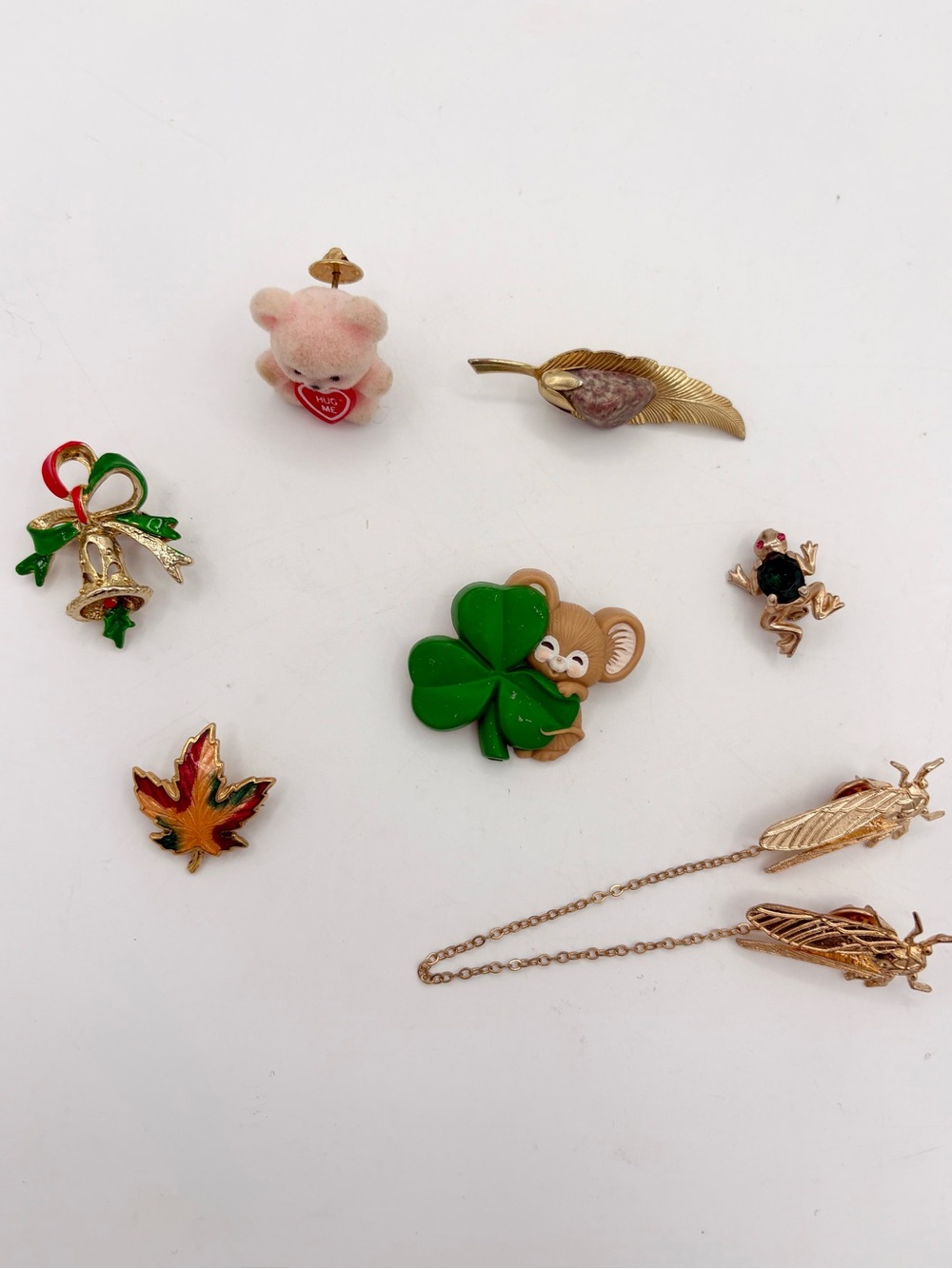 LOT Of Pins from the 80’s 1985 Frog Bugs Shamrock Bear Valentines Day Leaf Bell